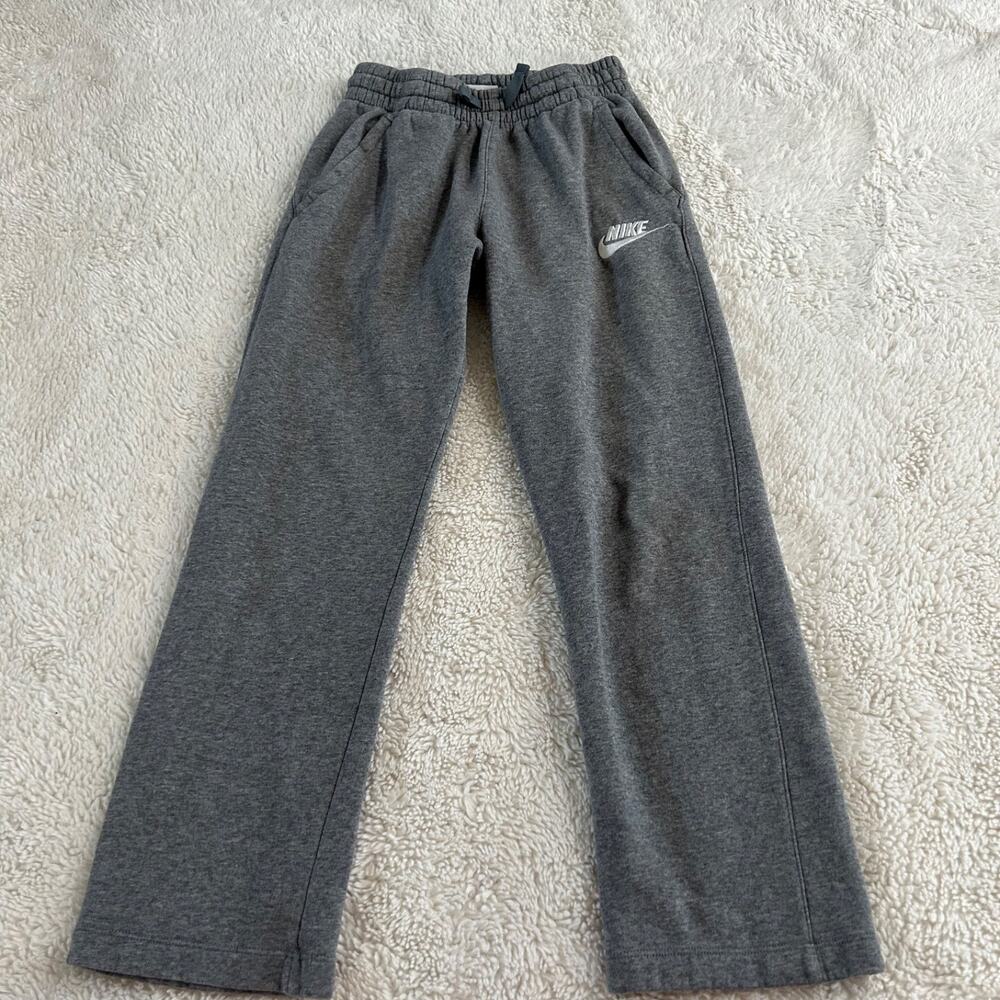 Nike Boys Sweatpants Grey Sz L Straight Leg Logo Preppy Sportswear Casual Sporty - Picture 2 of 5